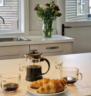 WINCHESTER LODGE- click for photo gallery